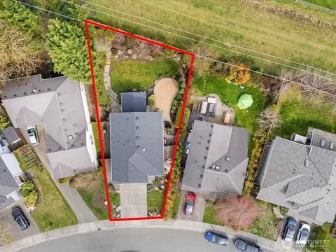 View/Area - 8902 NE 178th St, Bothell, WA 98011 photo 2 of 4