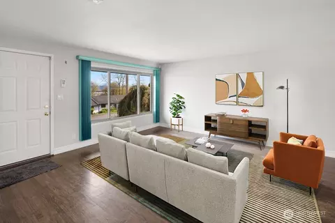 Living - 226 Bridge Way, Everett, WA 98201 photo 1 of 6