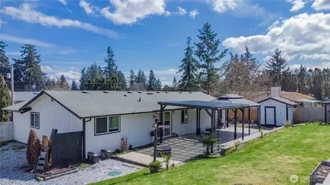 Exterior - 17224 E 10th Ave, Spanaway, WA 98387 photo 10 of 10
