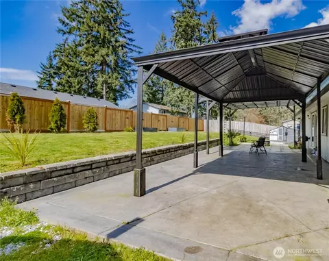Exterior - 17224 E 10th Ave, Spanaway, WA 98387 photo 3 of 10
