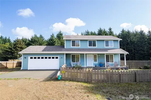 169 Ocean Blvd, Ocean Shores, WA 98569