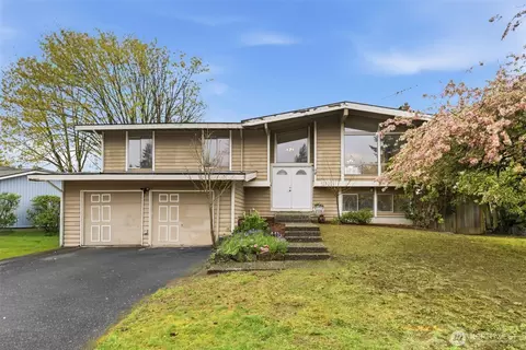 12522 SE 217th Pl, Kent, WA 98031