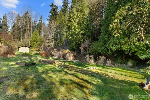 Exterior - 23323 49th Ave SE, Bothell, WA 98021 photo 4 of 6