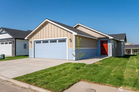 123 E 9th Ave #59, Moses Lake, WA 98837