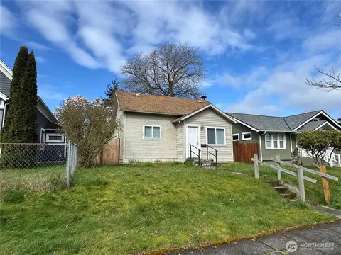 3614 S M St, Tacoma, WA 98418