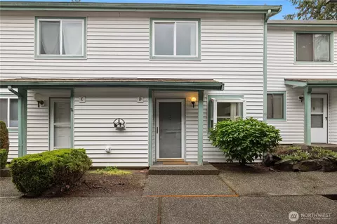 1721 SW 318th Pl #48D, Federal Way, WA 98023