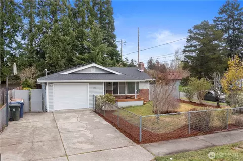 343 E 91st St, Tacoma, WA 98445