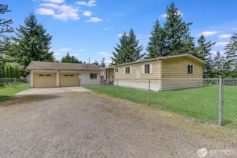 9202 198th Ave E, Bonney Lake, WA 98391