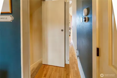 Entry Way - 71 Craftsman Ct, Sequim, WA 98382 photo 3 of 7