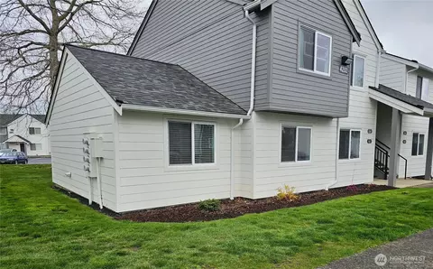 4232 Wintergreen Cir #161, Bellingham, WA 98226