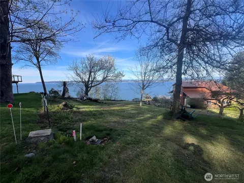 27 E Port Gardner Dr, Everett, WA 98206 photo 7