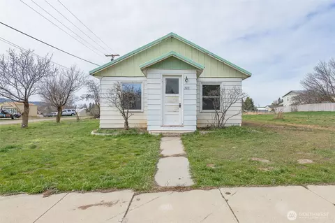 326 S Columbia Ave, Waterville, WA 98858
