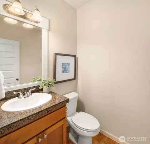 Bath - 17002 16th Dr SE, Bothell, WA 98012 photo 3 of 4
