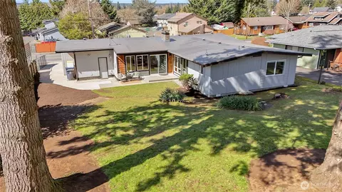 8021 47th Ave NE, Marysville, WA 98270
