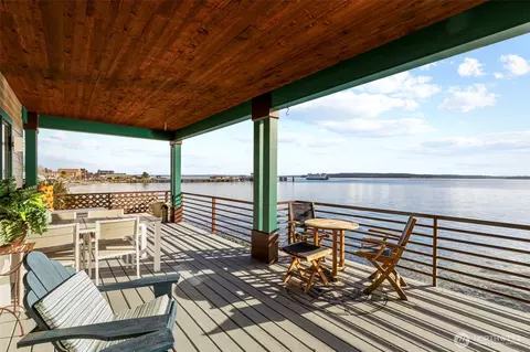 1633 Water St #1, Port Townsend, WA 98368