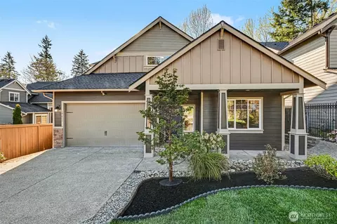 19611 140th Ave SE, Renton, WA 98058