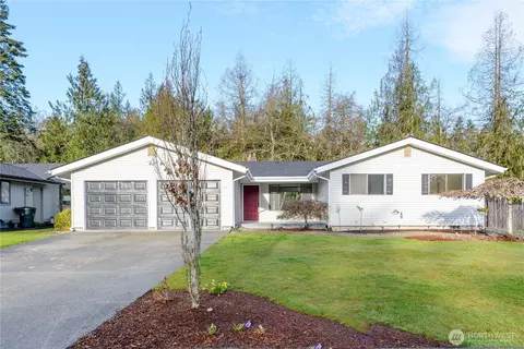 3916 Nygren Pl, Port Angeles, WA 98362