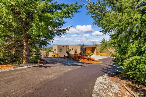 Exterior - 30108 NE Spud Mountain Rd, Camas, WA 98607 photo 7 of 7