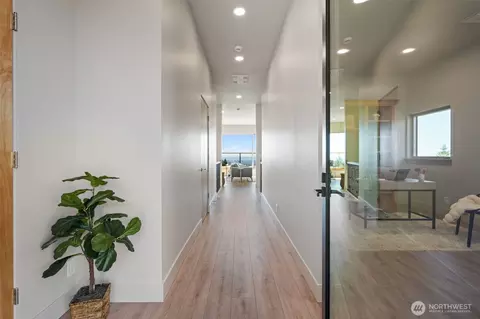 Entry Way - 30108 NE Spud Mountain Rd, Camas, WA 98607 photo 1 of 4