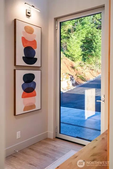 Entry Way - 30108 NE Spud Mountain Rd, Camas, WA 98607 photo 4 of 4