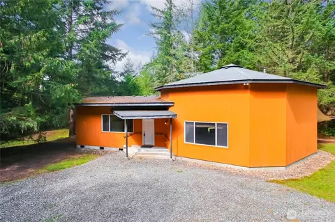 4601 292nd St E, Graham, WA 98338