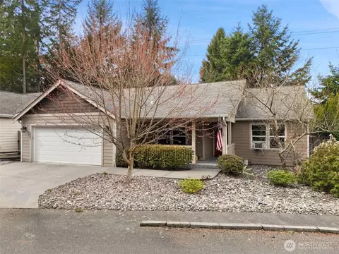8992 Denise Pl NE, Bremerton, WA 98311