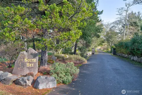 13010 Teal Ln, Long Beach, WA 98631