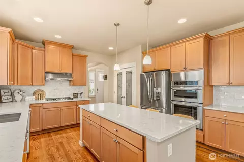 Kitchen - 3824 222nd Pl SE, Bothell, WA 98021 photo 3 of 4