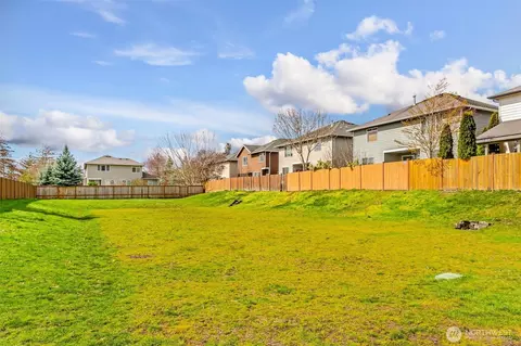 Exterior - 3824 222nd Pl SE, Bothell, WA 98021 photo 5 of 5