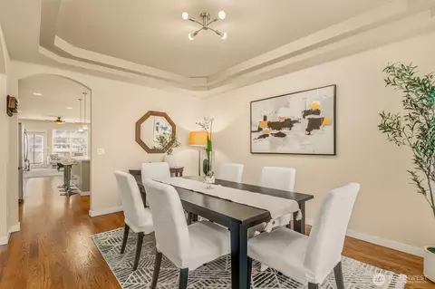 Dining - 3824 222nd Pl SE, Bothell, WA 98021 photo 1 of 2