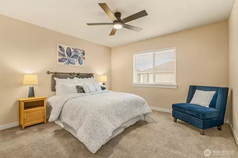 Bedroom - 3824 222nd Pl SE, Bothell, WA 98021 photo 4 of 5