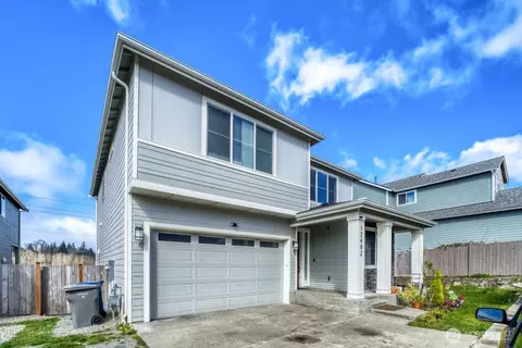 12482 SE 301st Pl, Auburn, WA 98092