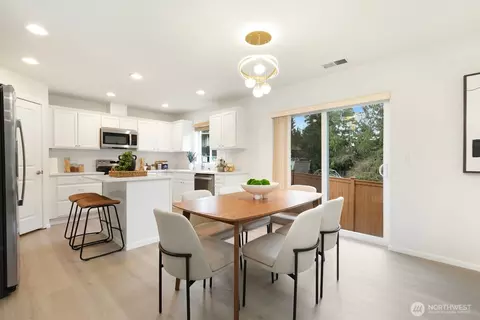 Dining - 917 228th St SE, Bothell, WA 98021 photo 1 of 2