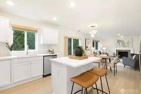 Kitchen - 917 228th St SE, Bothell, WA 98021 photo 3 of 4