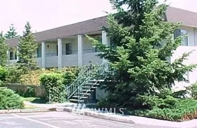 9523 NE 180th St #A303, Bothell, WA 98011 photo 1