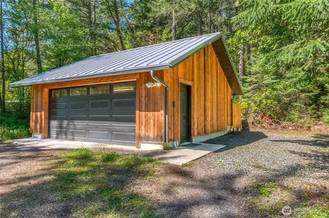 Exterior - 79 Judd Cove Rd, Eastsound, WA 98245 photo 8 of 9