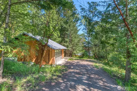 Exterior - 79 Judd Cove Rd, Eastsound, WA 98245 photo 7 of 9