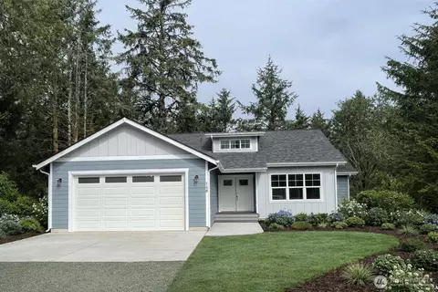 387 Sextans Ave SW, Ocean Shores, WA 98569