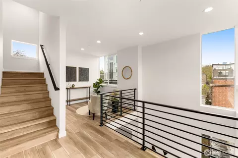 Entry Way - 730 A Broadway E, Seattle, WA 98102 photo 1 of 2