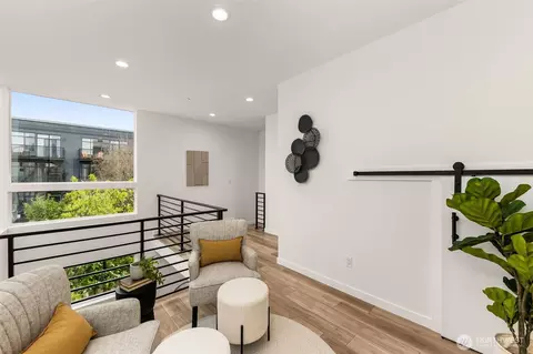 Other - 730 A Broadway E, Seattle, WA 98102 photo 6 of 9