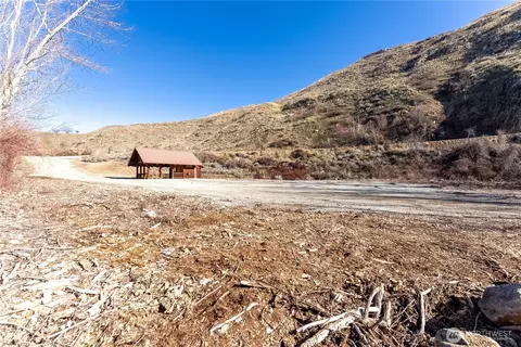 78 Lariat Loop, Methow, WA 98834 photo 26