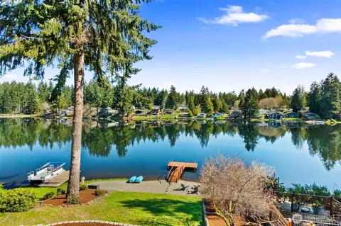 1400 SE Crescent Dr, Shelton, WA 98584