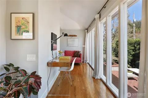 Other - 901 11th Ave E, Seattle, WA 98102 photo 2 of 10