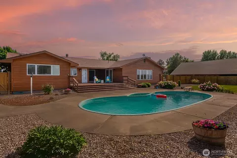 710 S Mckinney Rd, Othello, WA 99344