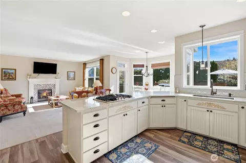 Kitchen - 14713 144th Avenue Ct E, Orting, WA 98360 photo 1 of 4