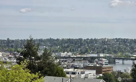3835 25th Ave W, Seattle, WA 98199