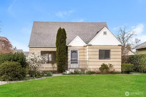 715 S 141st St, Tacoma, WA 98444