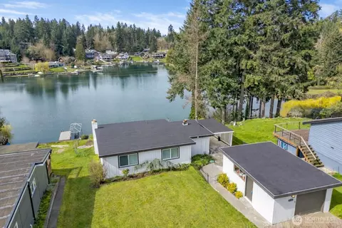 3118 Deer Island Dr E, Lake Tapps, WA 98391