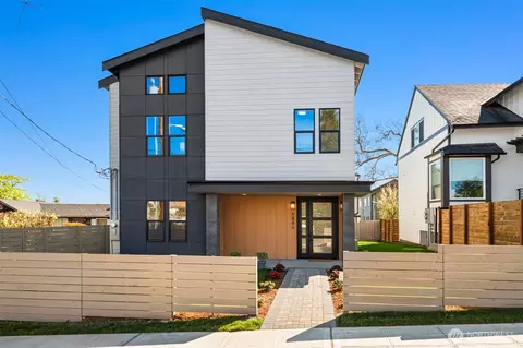 9846 62nd Ave S #1, Seattle, WA 98118