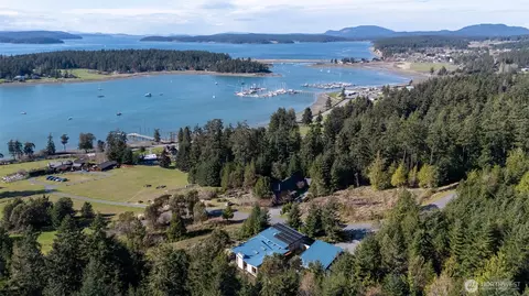 268 Rum Runner Rd, Lopez Island, WA 98261